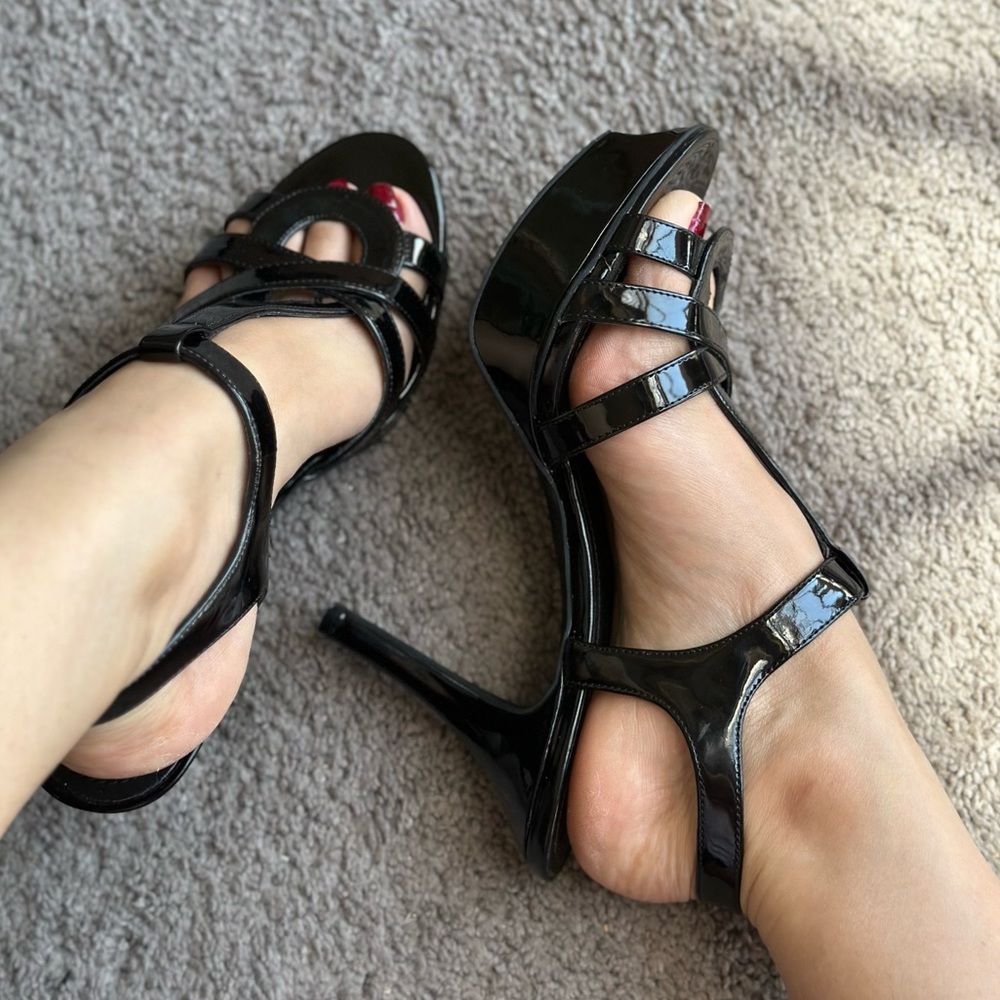 BCBGeneration Patent Leather Heels